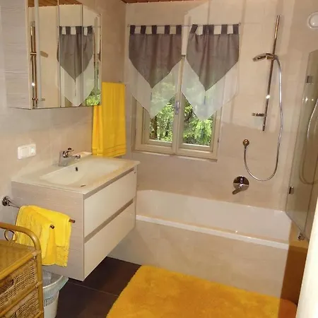 Hotel Haus Frohlich *